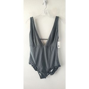 Cupshe NWT Pewter Gray One Piece Swimsuit Large